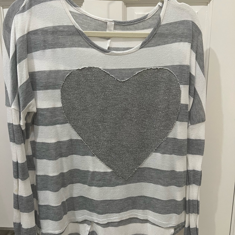 Gray and White Striped Heart Thin Sweater